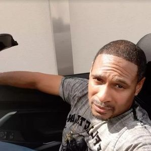 Meet your Posher, Clyde